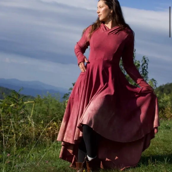 Rabbits Path Hooded Pocket Dress - Picture 4 of 9